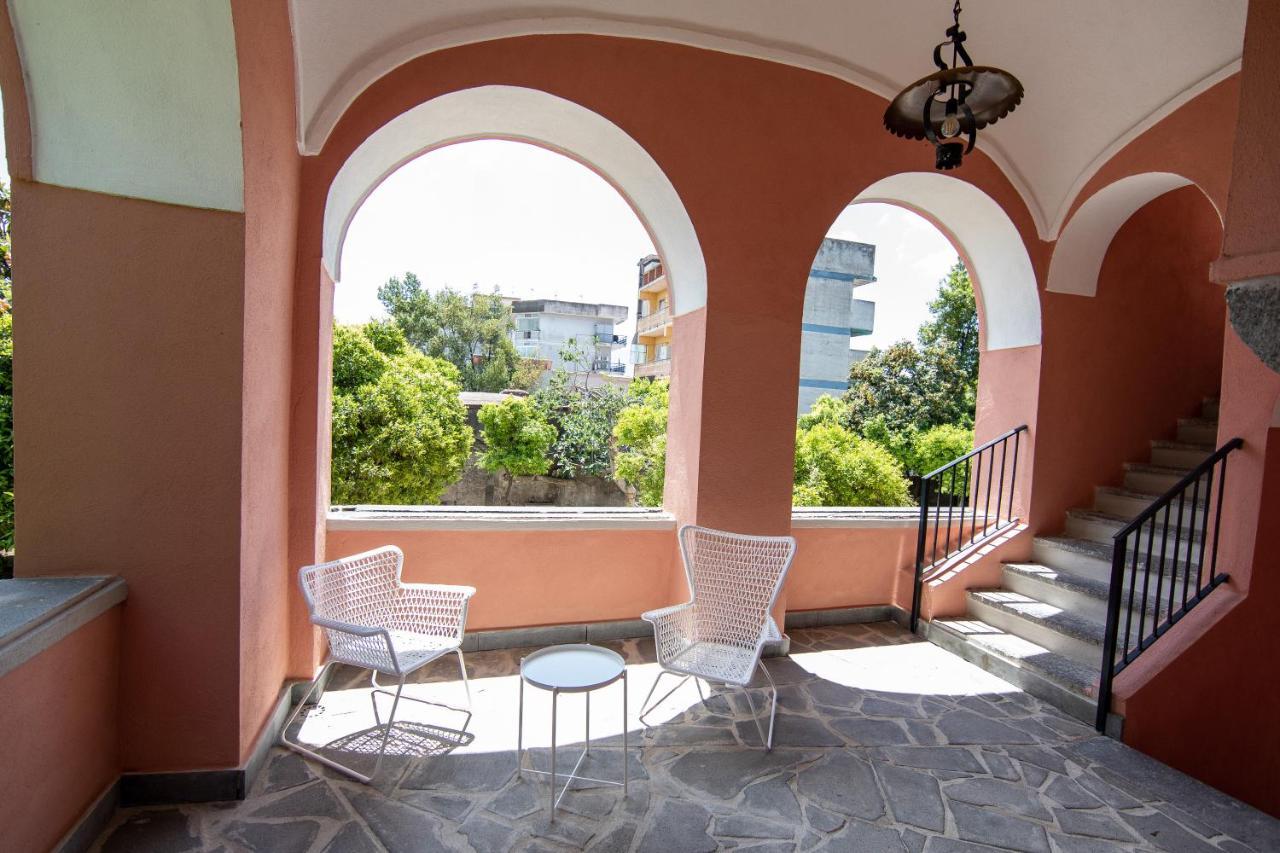Palazzo D'Aquino Hotel บอสโกเรอาเล ภายนอก รูปภาพ